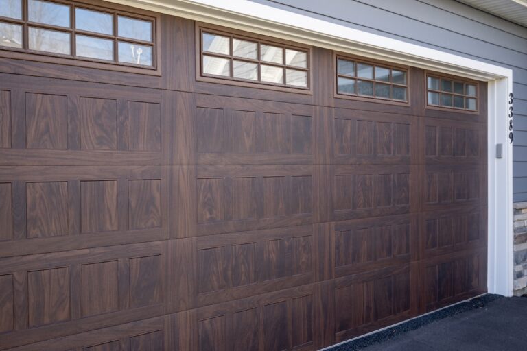 Genson brown door close up